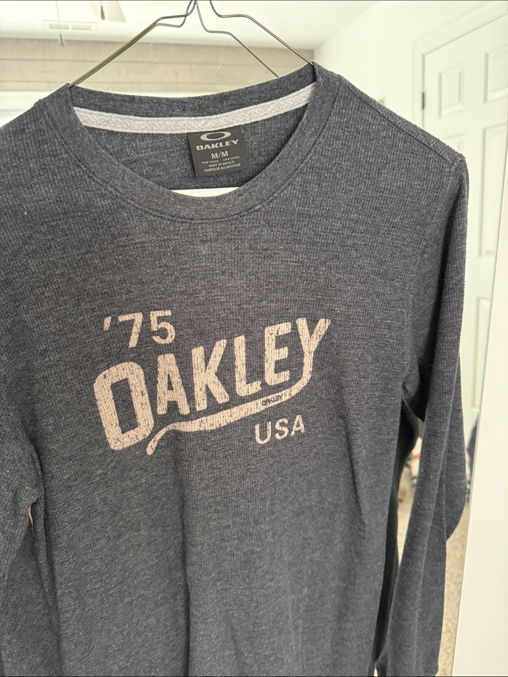 Oakley Kids Long Sleeve Heather Gray Logo Tee